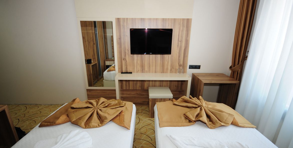 twin-bed-room-6